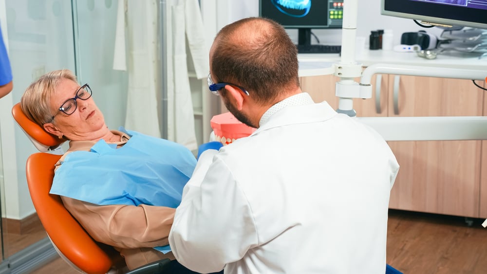 dental implants jaw movement